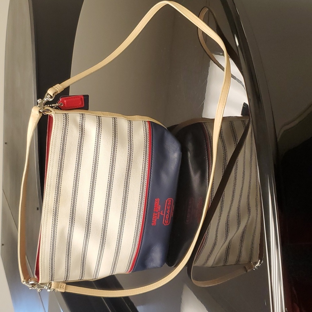 Coach Saint James Crossbody - Picture 3 of 16